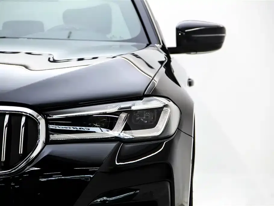 BMW 5 Series 2022 из CN, фото 6