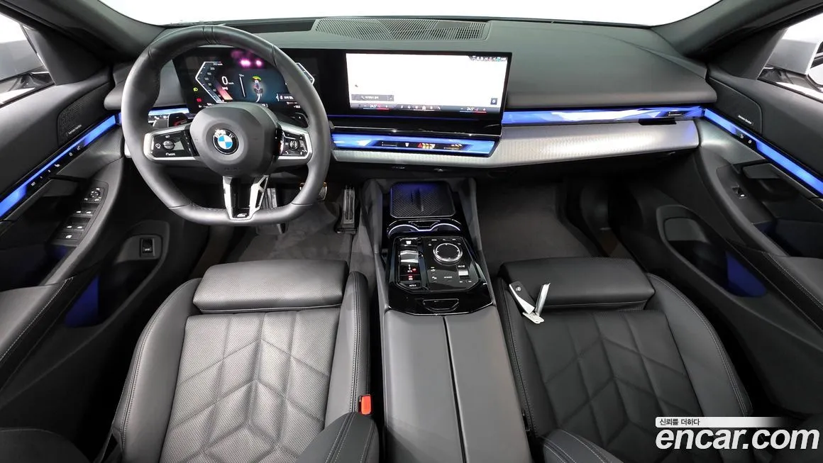 BMW 5-Series 2025 из KR, фото 8