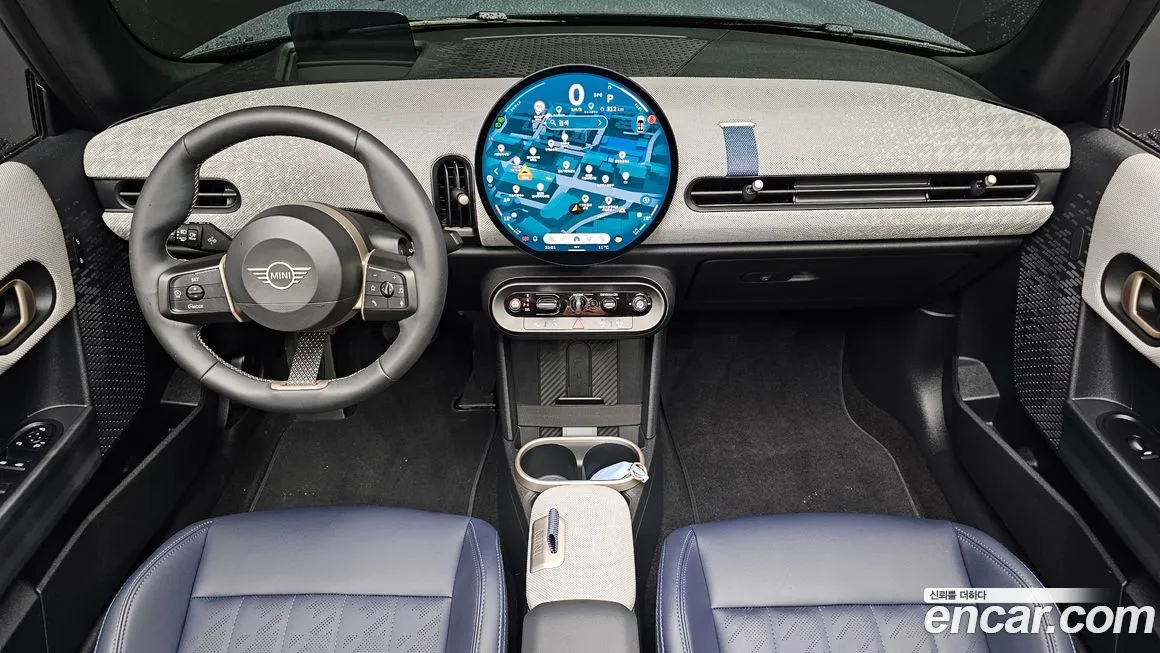 Mini Cooper Convertible 2025 из KR, фото 10