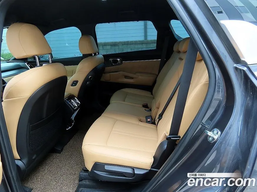 Kia Sorento 2023 из KR, фото 3