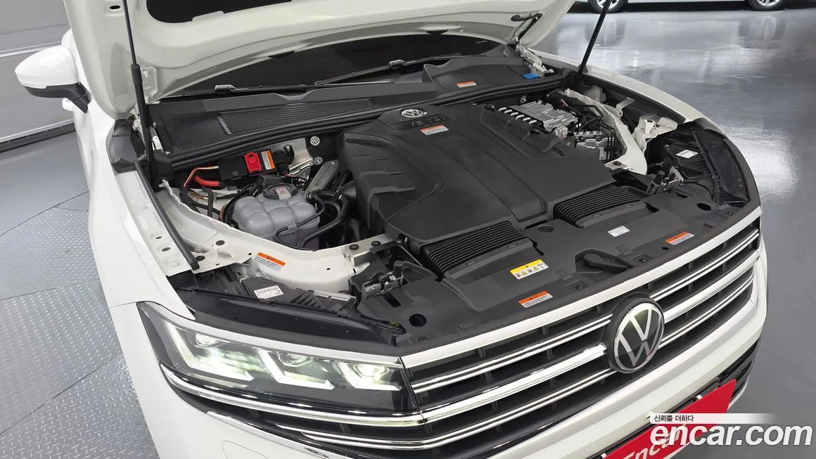 Volkswagen Touareg 2024 из KR, фото 9