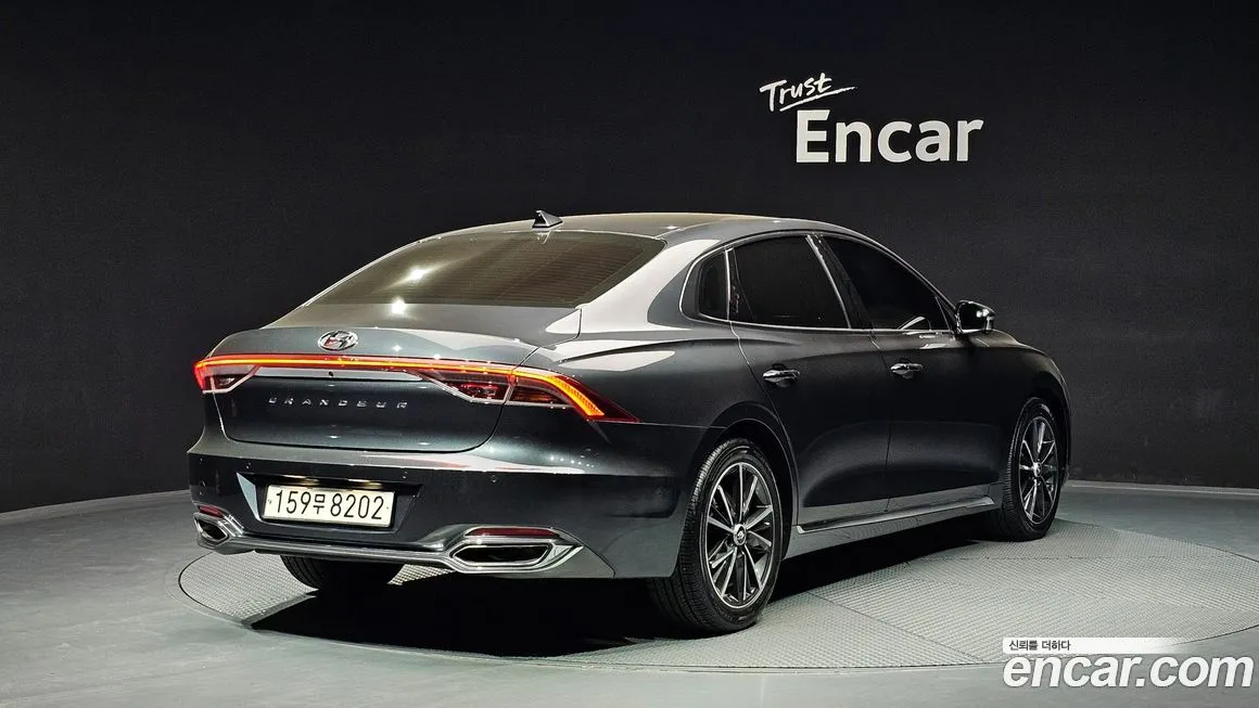 Hyundai Grandeur 2022 из KR, фото 3