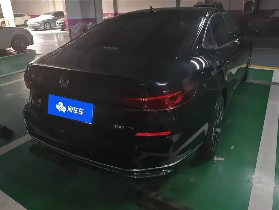 Volkswagen Passat — фото 4