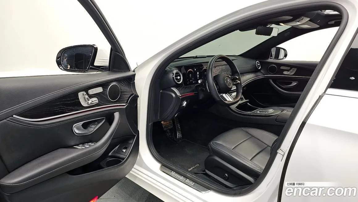 Mercedes-Benz E-Class 2021 из KR, фото 8