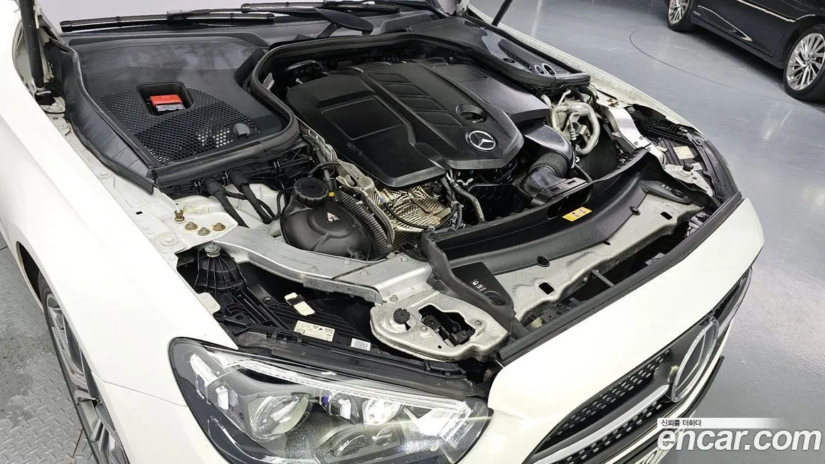 Mercedes-Benz E-Class 2021 из KR, фото 3