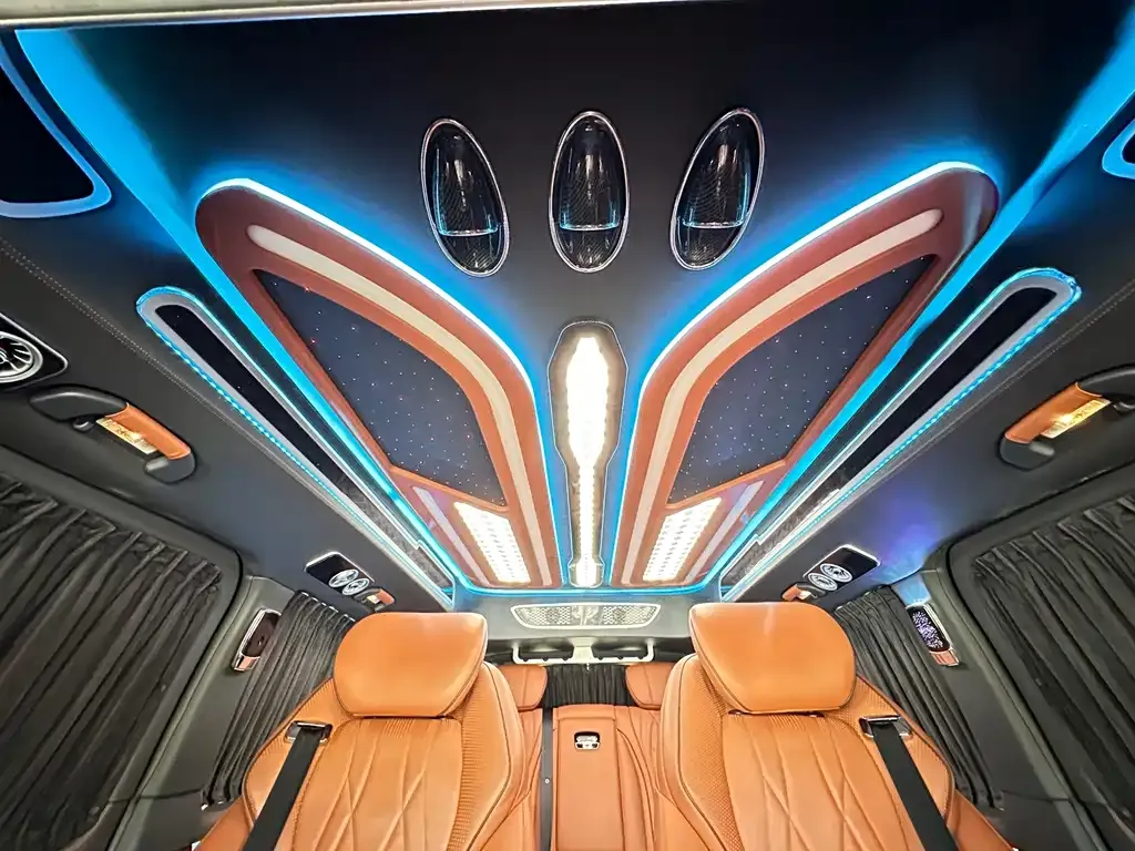 Mercedes-Benz Vito 2023 из CN, фото 3