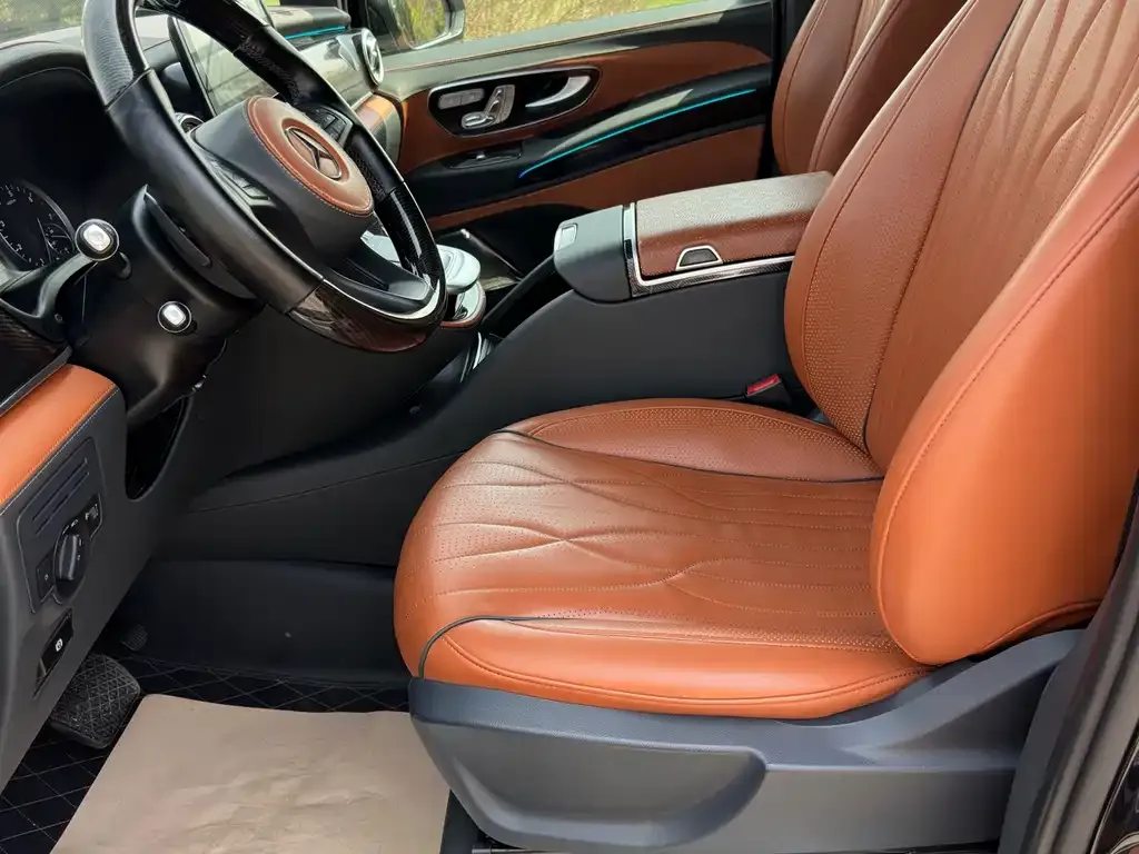 Mercedes-Benz Vito 2023 из CN, фото 6