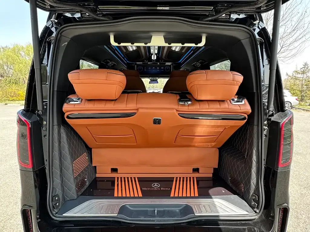 Mercedes-Benz Vito 2023 из CN, фото 4