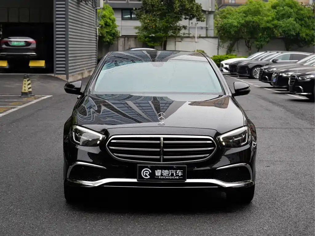 Mercedes-Benz E-Class 2024 из CN, фото 9