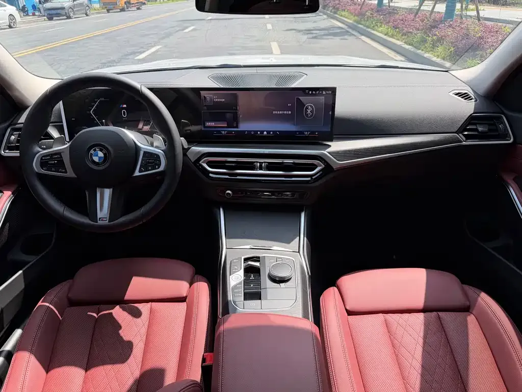 BMW 3 Series 2024 из CN, фото 6