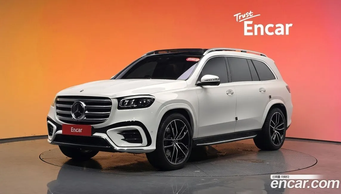 Mercedes-Benz GLS-Class — фото 1