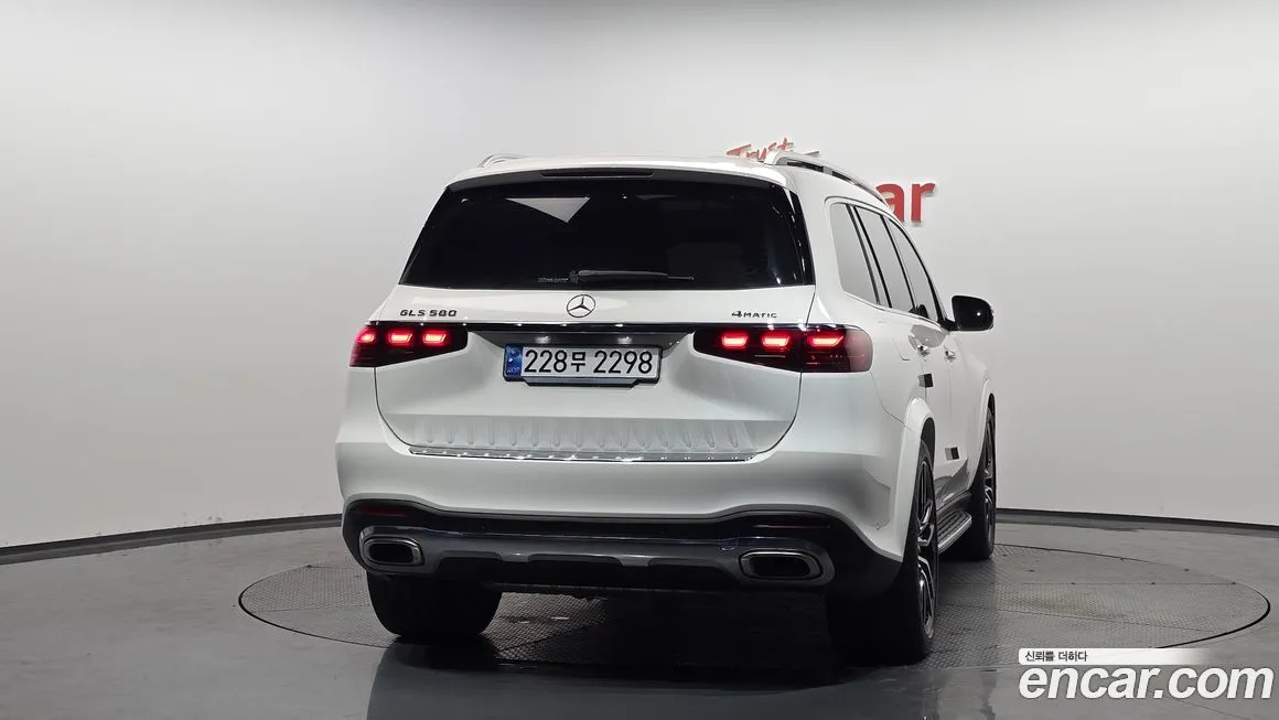 Mercedes-Benz GLS-Class — фото 5