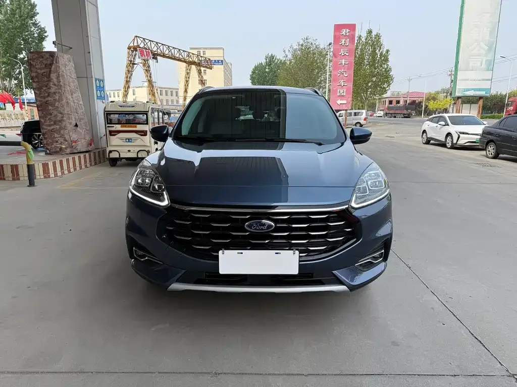 Ford Escape 2022 из CN, фото 7
