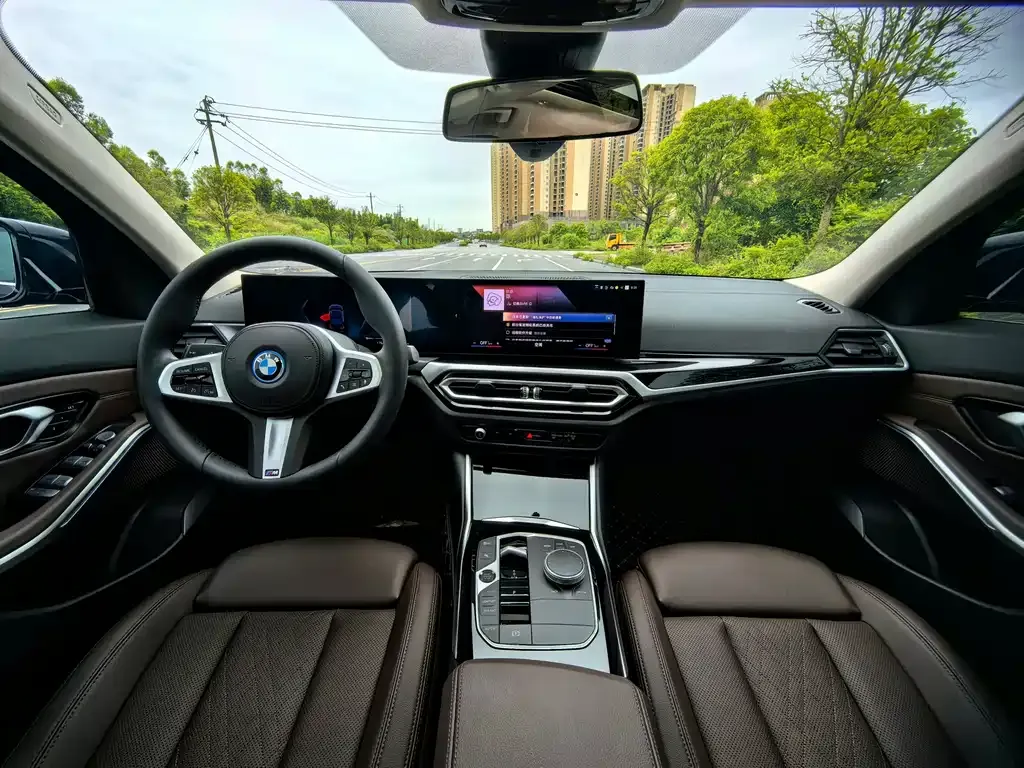 BMW i3 2023 из CN, фото 9