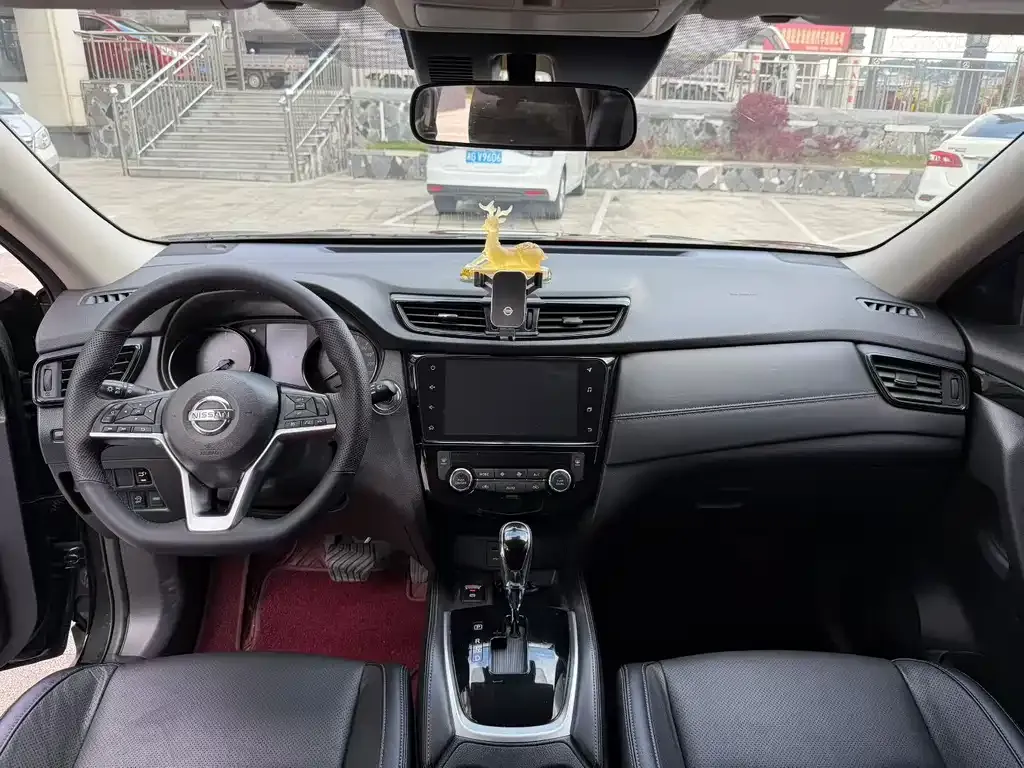 Nissan X-Trail 2021 из CN, фото 3