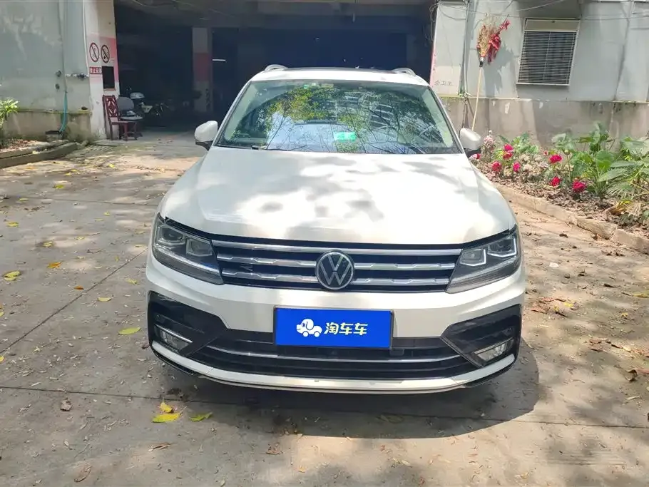 Volkswagen Tiguan L 2021 из CN, фото 8