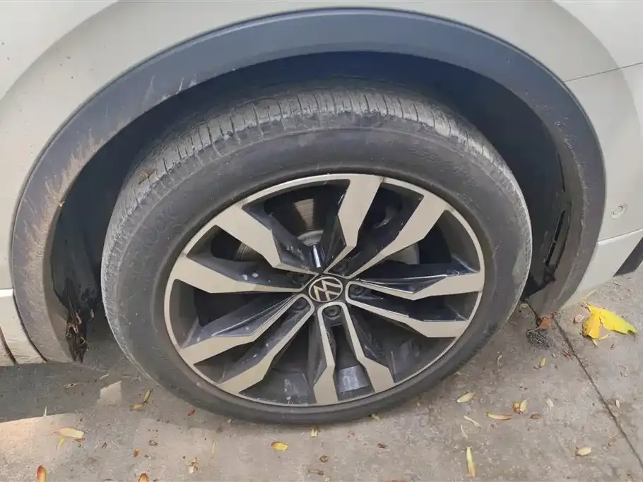 Volkswagen Tiguan L 2021 из CN, фото 4