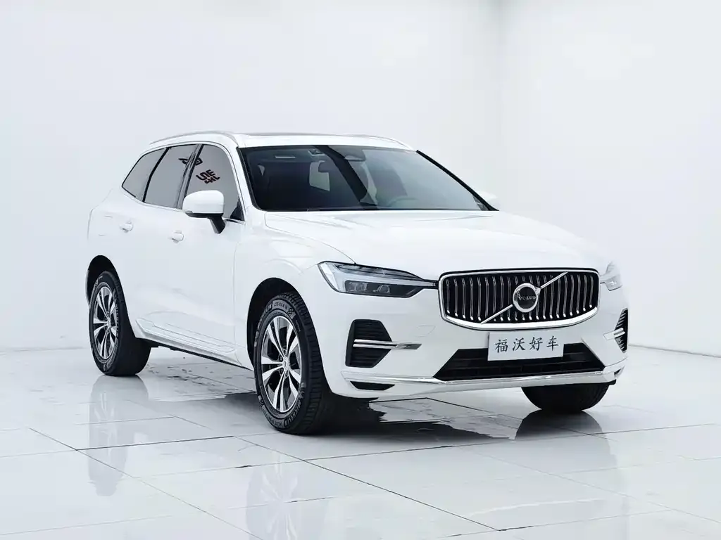 Volvo XC60 — фото 4