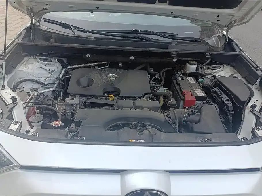 Toyota RAV4 2021 из CN, фото 8