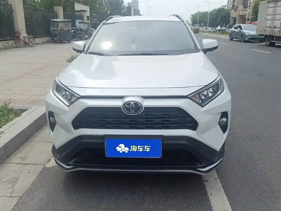 Toyota RAV4 2021 из CN, фото 4