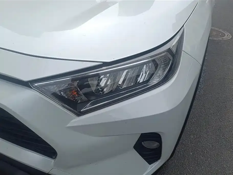 Toyota RAV4 2021 из CN, фото 9