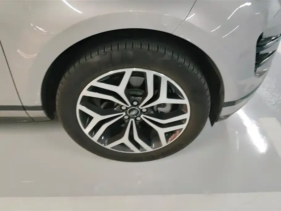 Land Rover Evoque 2025 из CN, фото 2