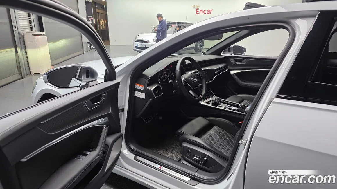Audi S6 2022 из KR, фото 9