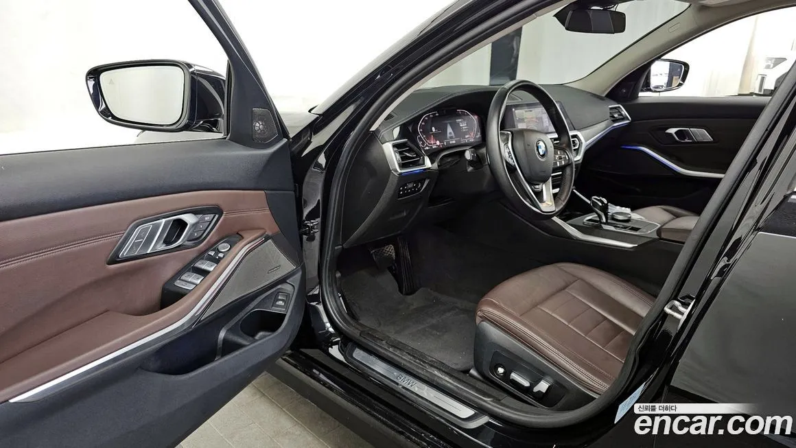 BMW 3-Series 2021 из KR, фото 7