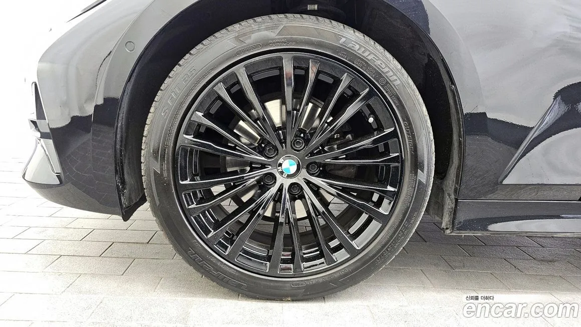 BMW 3-Series 2021 из KR, фото 10