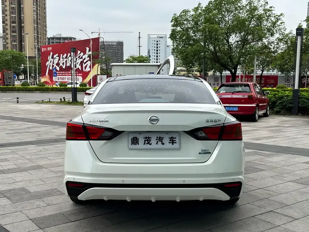 Nissan Teana 2022 из CN, фото 4
