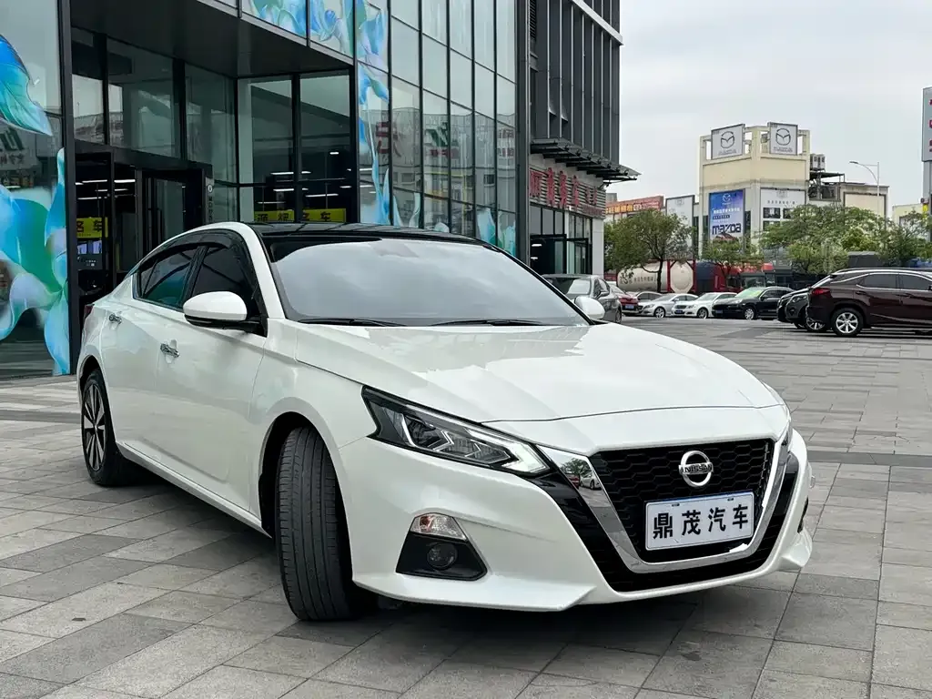 Nissan Teana 2022 из CN, фото 2