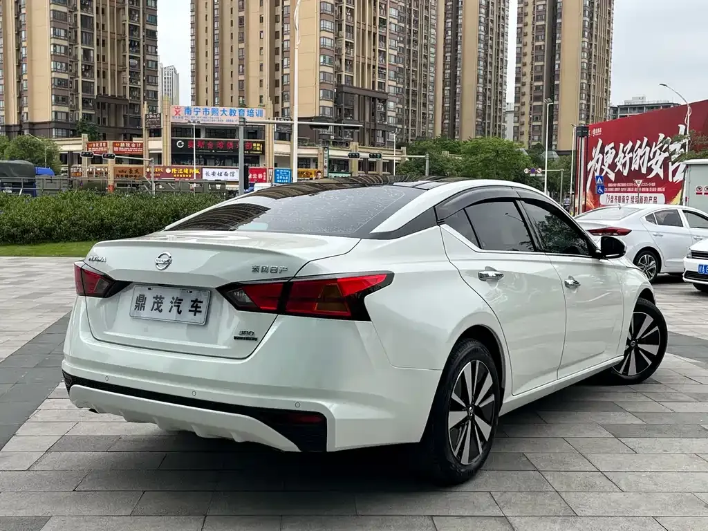 Nissan Teana 2022 из CN, фото 7