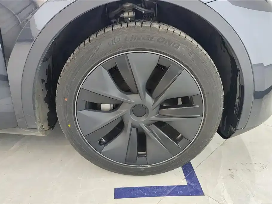 Tesla Model Y 2024 из CN, фото 9