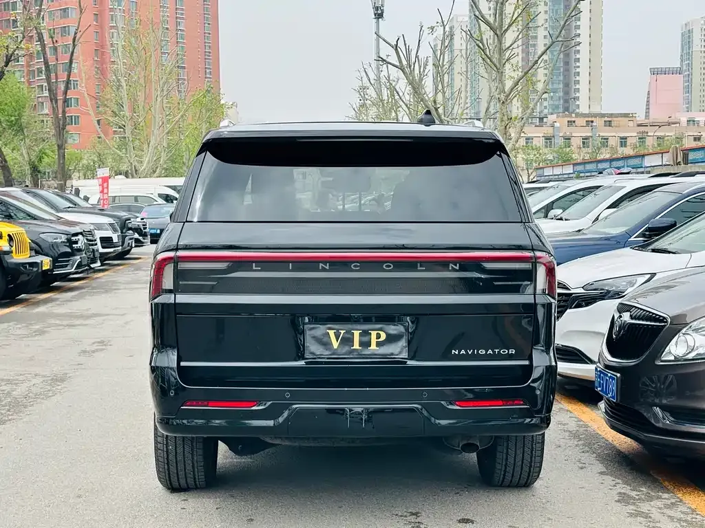 Lincoln Navigator 2025 из CN, фото 10