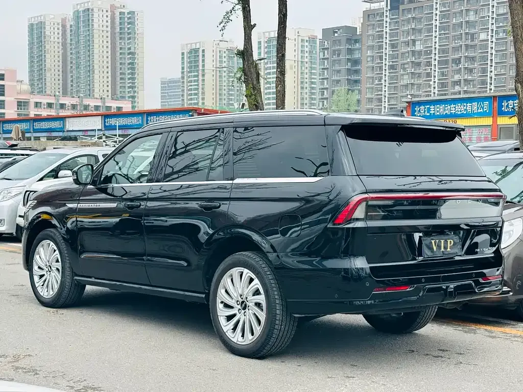 Lincoln Navigator 2025 из CN, фото 8