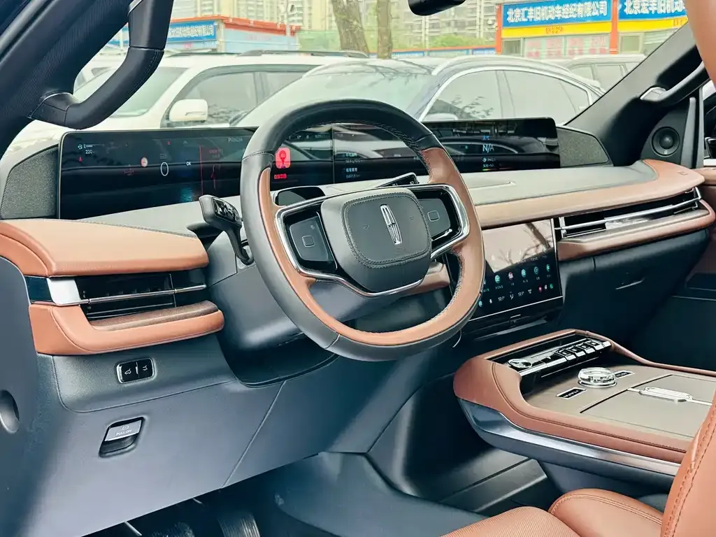 Lincoln Navigator 2025 из CN, фото 9