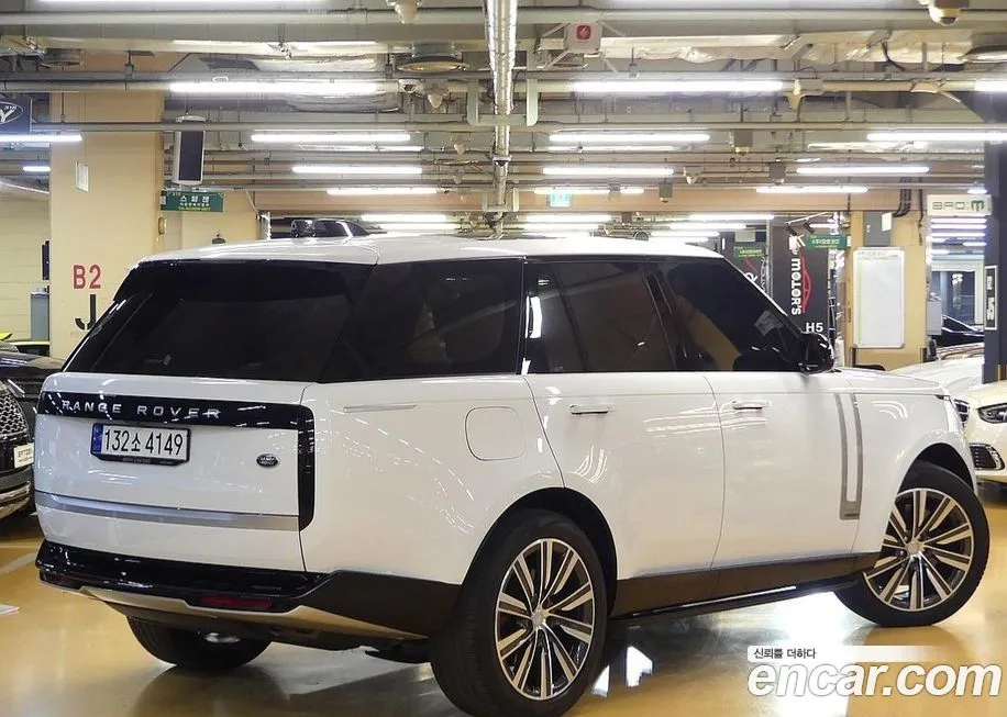 Land Rover Range Rover 2023 из KR, фото 5