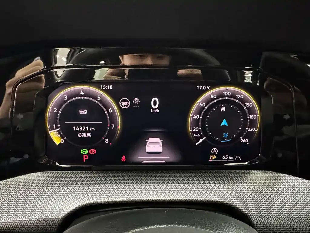 Volkswagen Golf 2024 из CN, фото 7