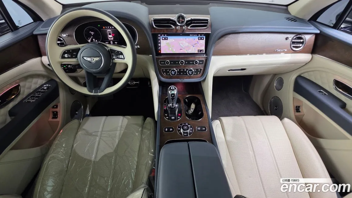 Bentley Bentayga 2023 из KR, фото 9
