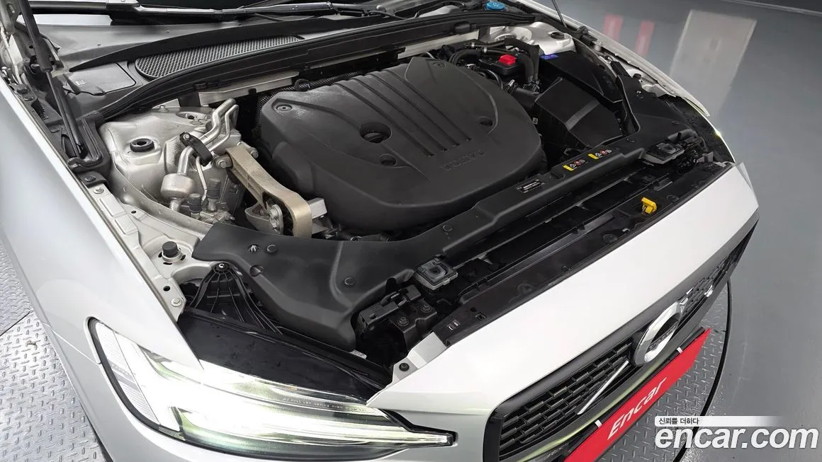 Volvo S60 2022 из KR, фото 9