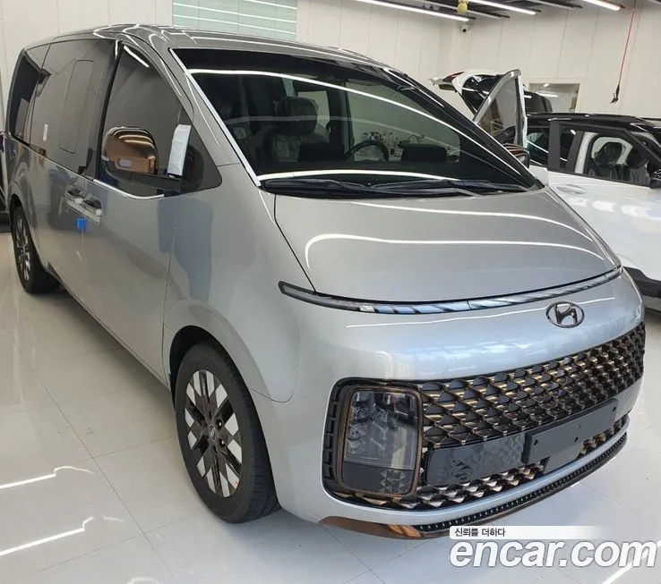 Hyundai Staria — фото 2