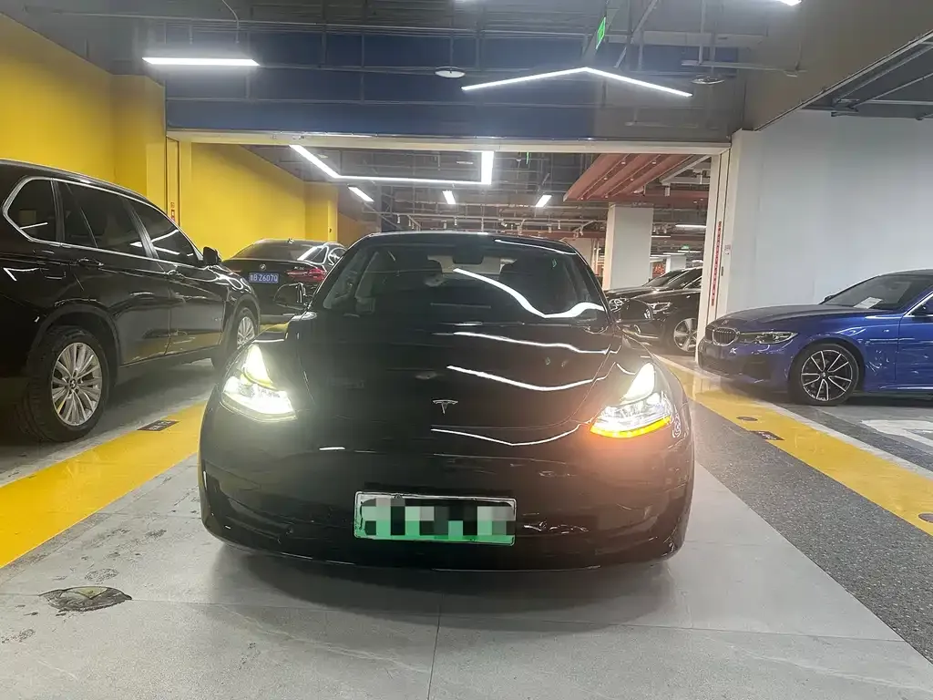 Tesla Model 3 2022 из CN, фото 4
