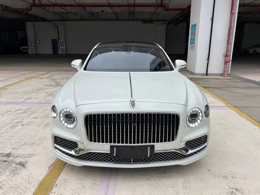 Bentley Flying Spur 2022 из CN, фото 3