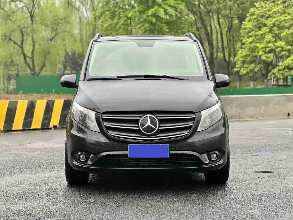 Mercedes-Benz Vito — фото 8
