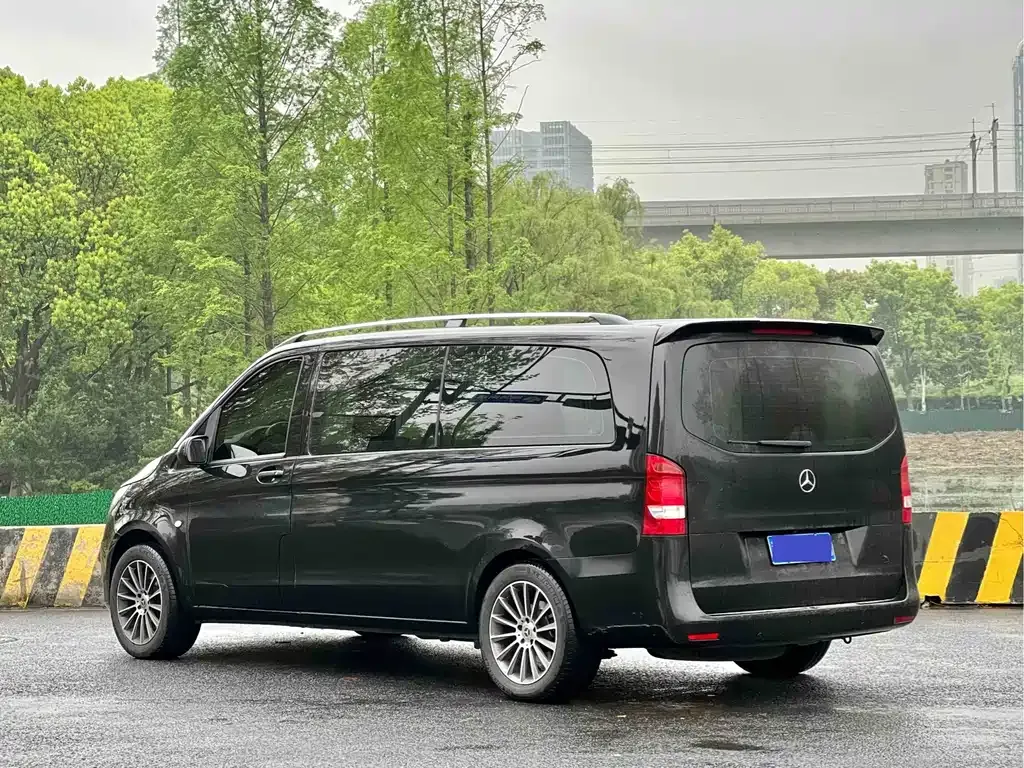 Mercedes-Benz Vito — фото 7