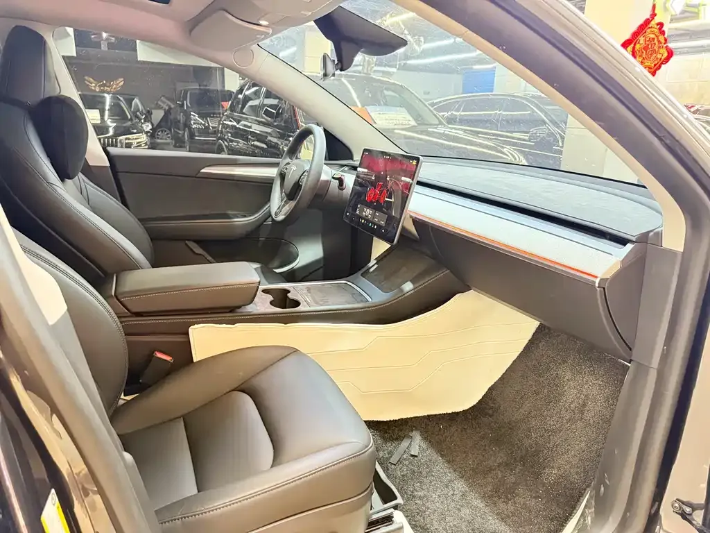 Tesla Model Y 2024 из CN, фото 9