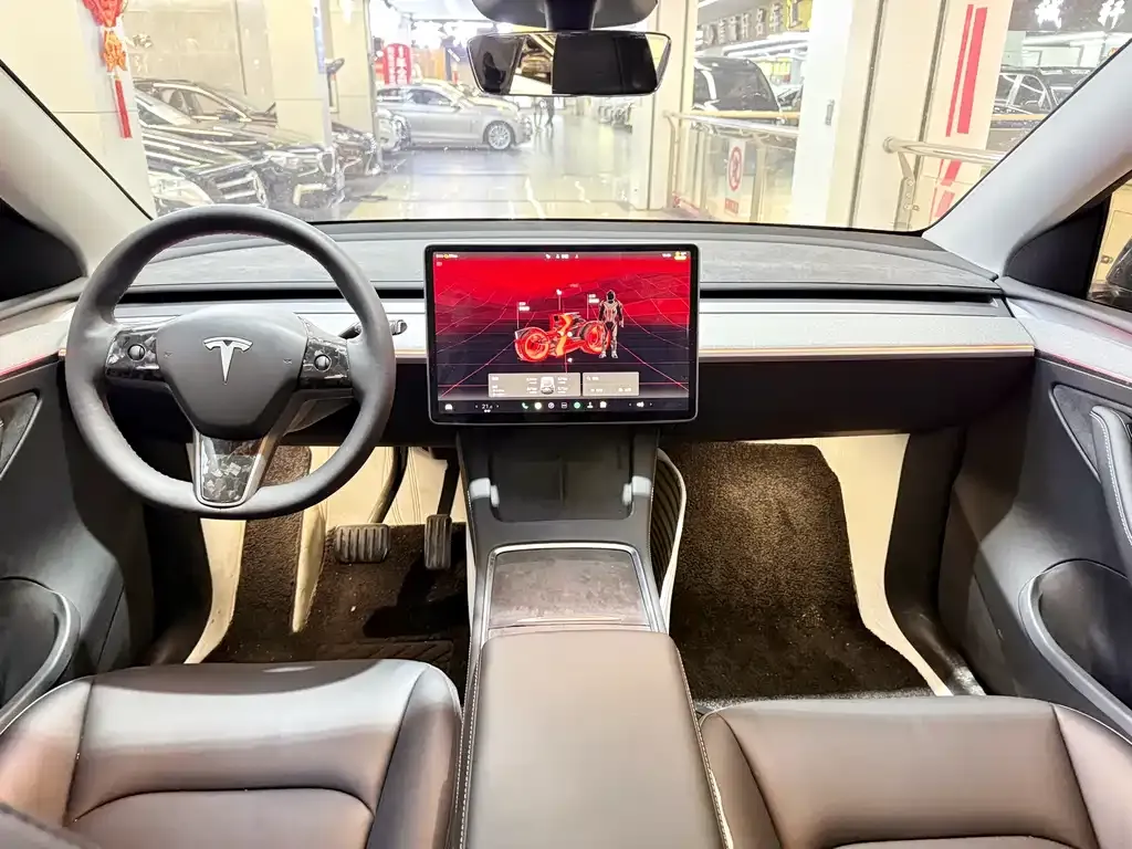 Tesla Model Y 2024 из CN, фото 5