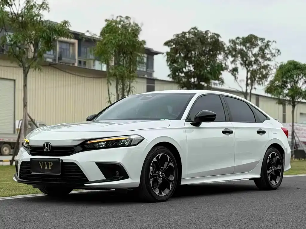 Honda Civic 2023 из CN, фото 1