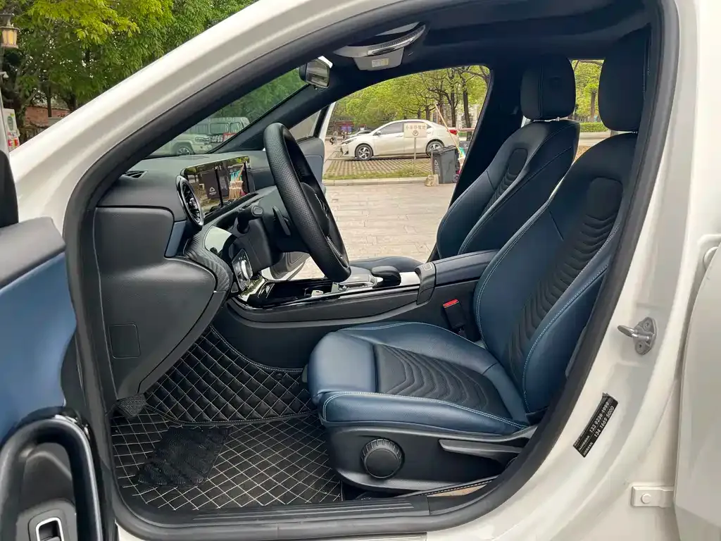 Mercedes-Benz A-Class 2023 из CN, фото 10