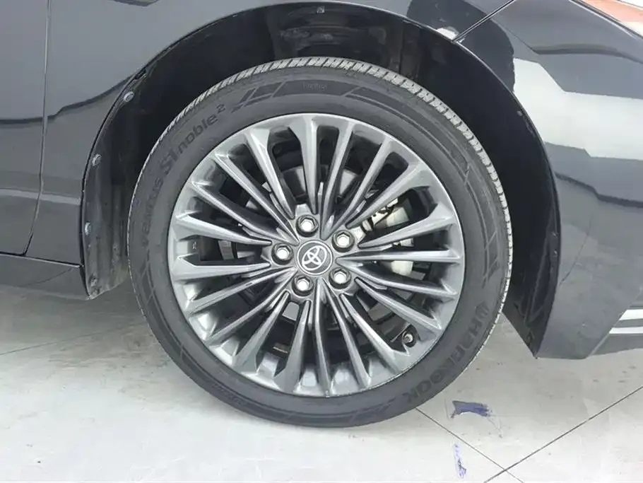 Toyota Avalon 2021 из CN, фото 8